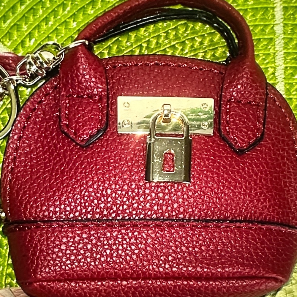 Elegant Women's Mini Handbag  - Red, or cream available - Picture 5 of 5